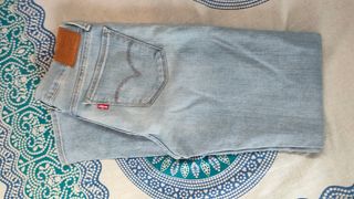 Levi's 710 Super Skinny Talla 25
