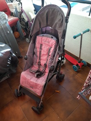 Carrito Maclaren rosa y gris