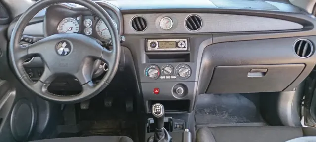 Mitsubishi Outlander 2005