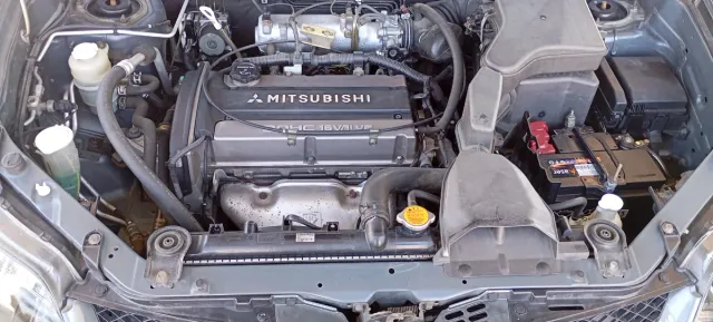 Mitsubishi Outlander 2005