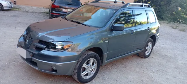 Mitsubishi Outlander 2005