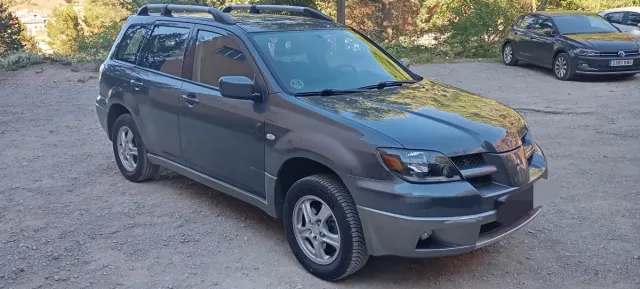 Mitsubishi Outlander 2005