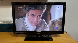TV Telefunken 24 Full HD HDMI TDT