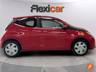 Toyota Aygo 1.0 70 x-play