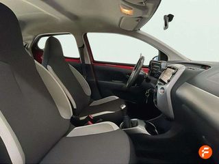 Toyota Aygo 1.0 70 x-play