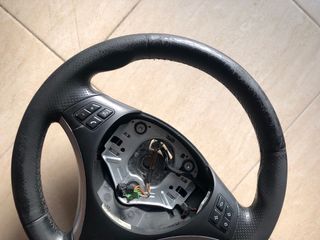 Volante M BMW E90