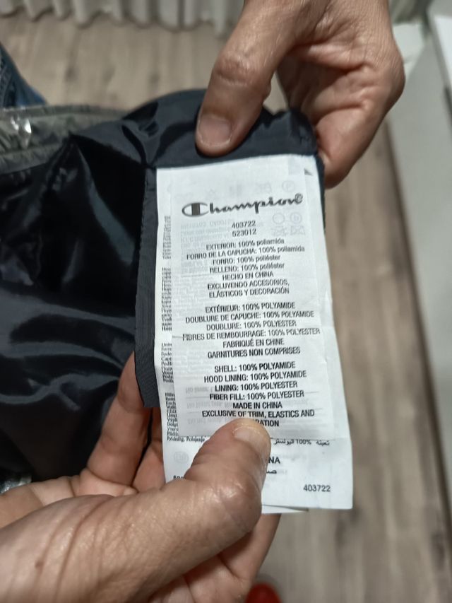 Anorak Champion Plateado Talla M