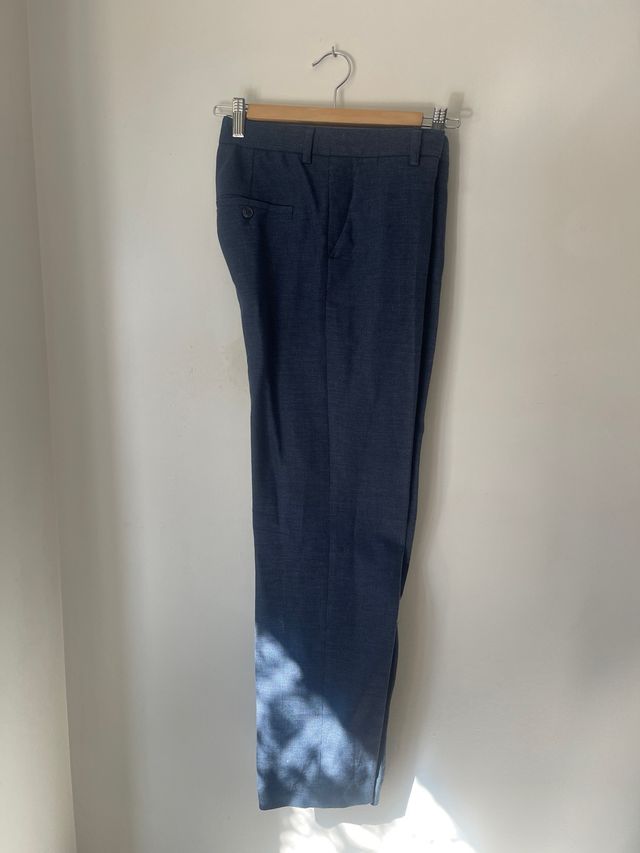 Traje de niño azul marino