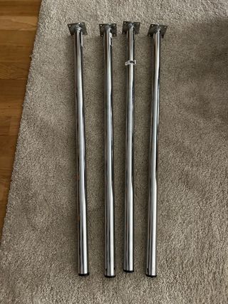 4 Patas de Mesa Metálicas Plateadas