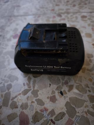 Radial Bosch GWS 18V-7 18V con batería y cargador 