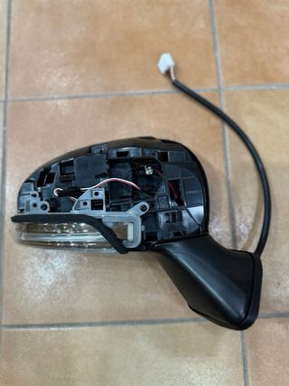 Espejo retrovisor derecho Toyota Prius