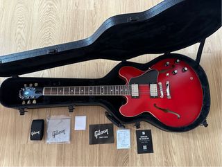 Gibson ES-335 Cherry 2024 