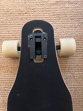 Longboard con diseño tropical