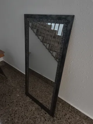 Espejo de pared negro y gris