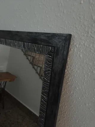 Espejo de pared negro y gris