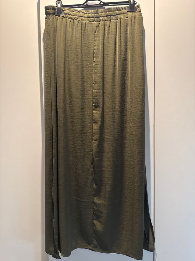 Gonna lunga verde con sottogonna corta