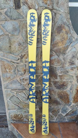 Ski Armada AR7 Freestyle/All-mountain 