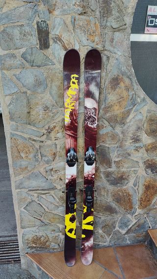 Ski Armada AR7 Freestyle/All-mountain 