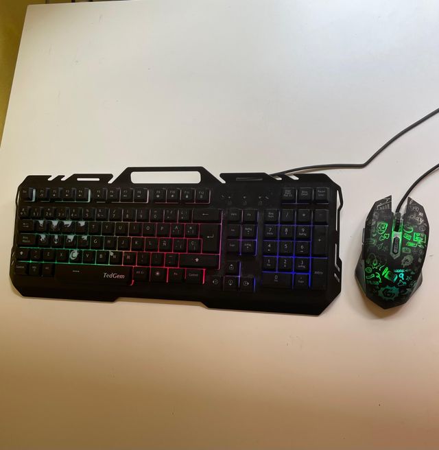 Teclado y Ratón Gaming RGB TedGem