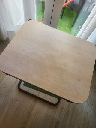 Mesa auxiliar OLSERÖD madera y metal