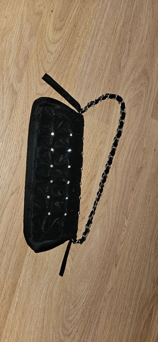 Bolso de fiesta negro con pedrería
