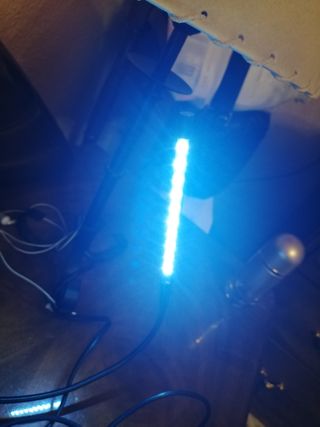 Lámpara LED USB sin estrenar
