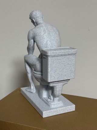 Statua Pensatore Seduto WC Grigio