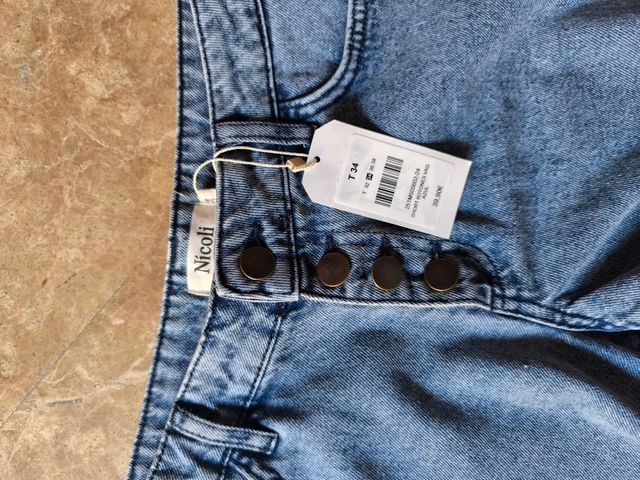 Shorts vaqueros Nícoli Talla 34