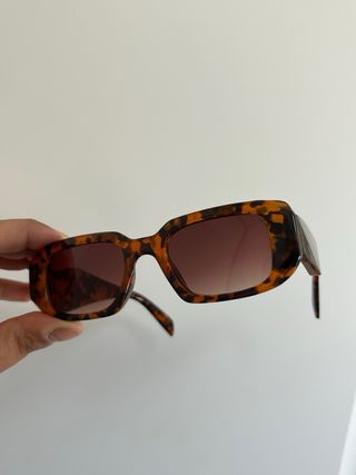 Occhiali da sole vintage tigrati quadrati