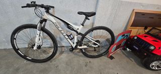 Bicicleta Scott Montaña Blanca