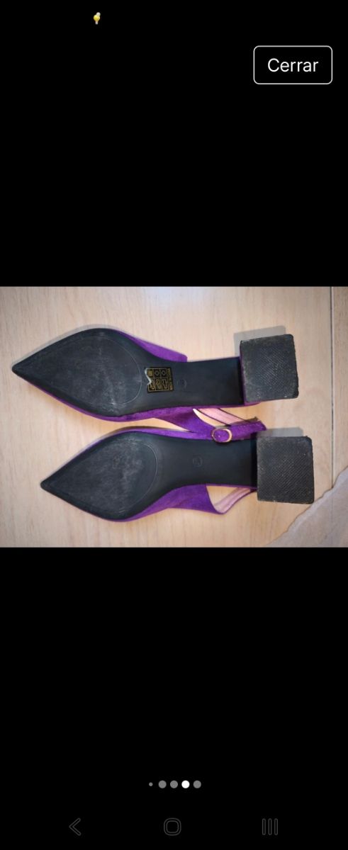 Zapatos de tacón morados talla 40