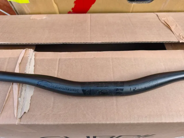 Manillar Renthal Fatbar Carbon
