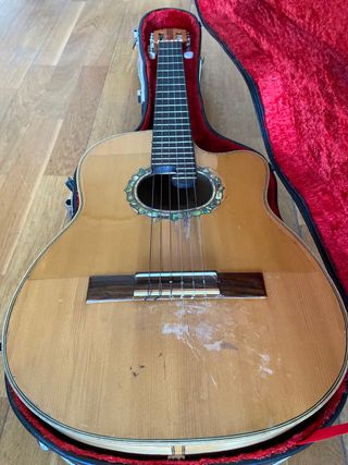 Guitarra Acústica Clásica
