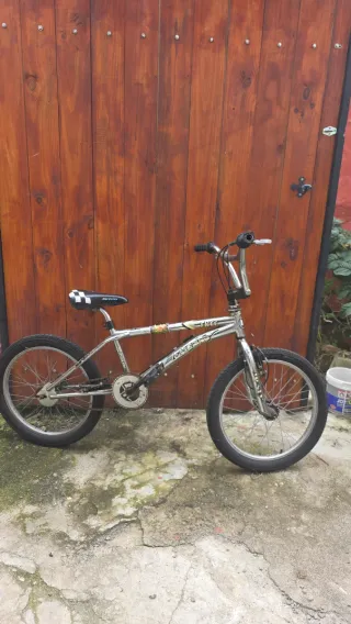 Monty FR BMX