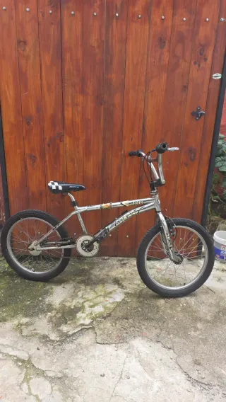 Monty FR BMX
