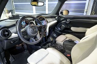 MINI Cooper   COOPER SE 