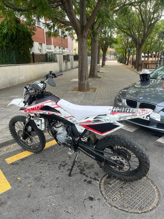 Husqvarna 125 2T 2009 Matriculada