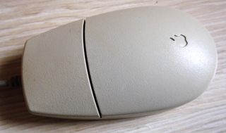 Ratón Apple ADB II Beige