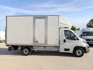 FIAT Ducato 2.3 PAQUETERO TRAMPILLA 140 CV PUERTA 