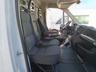 FIAT Ducato 2.3 PAQUETERO TRAMPILLA 140 CV PUERTA 