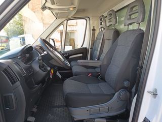 FIAT Ducato 2.3 PAQUETERO TRAMPILLA 140 CV PUERTA 