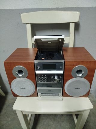 Minicadena Philips CD y Cassette