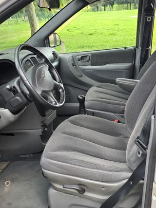 Chrysler Voyager 2003