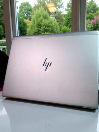 POCO USO | HP Elitebook 745 G5 Plata