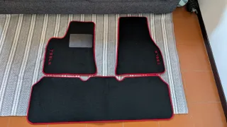 Kit Tappetini Tesla Model S 2012-2021 Nero Rosso