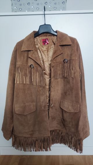 Chaqueta de ante con flecos