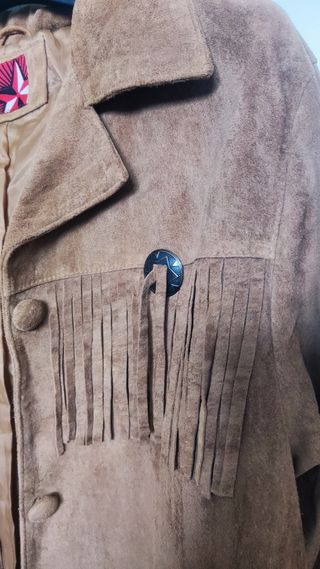 Chaqueta de ante con flecos