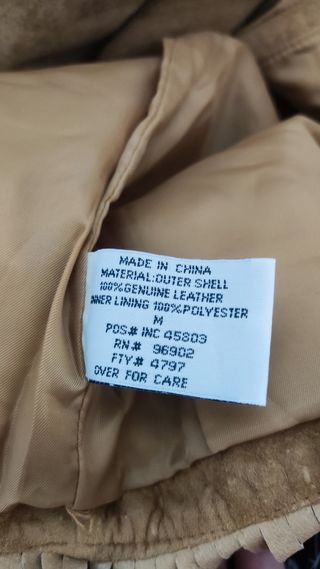 Chaqueta de ante con flecos
