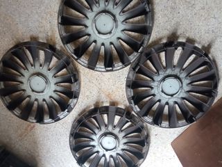 Tapacubos 16


