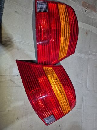 2 Faros Volkswagen Golf 4